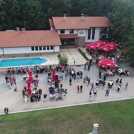 Izvor Hotel "Изворъ" Sipot Kültér fotó